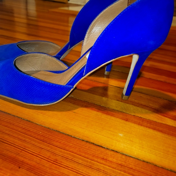 Cobalt blue pumps - Picture 5 of 5